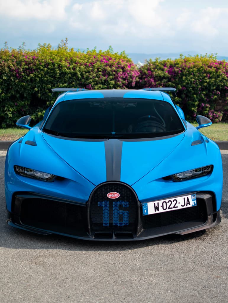 BUGATTI